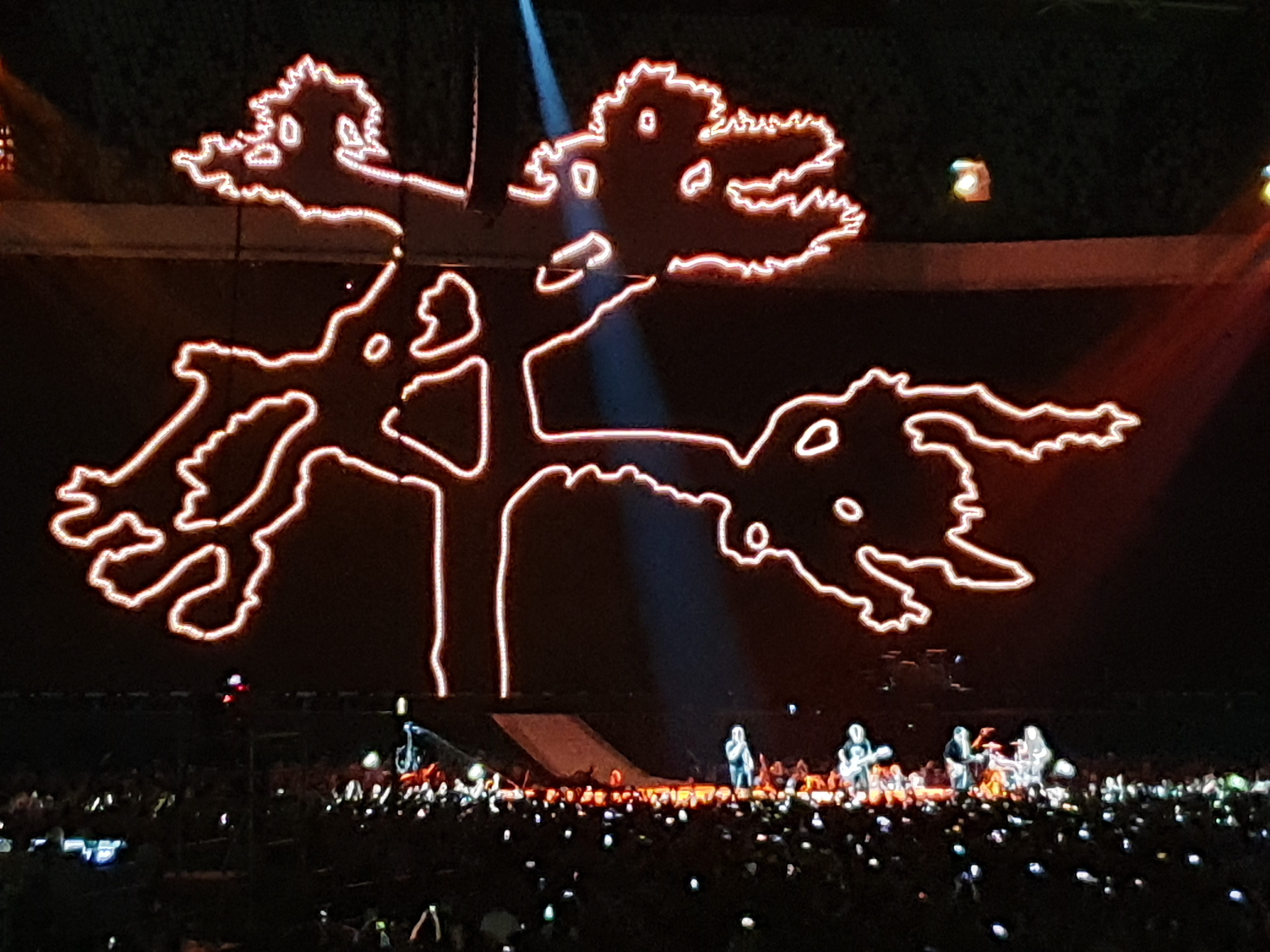 ミュージシャン THE JOSHUA TREE TOUR 2019 XL hqdefault.jpg